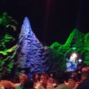 Meet your Posher, Tonia